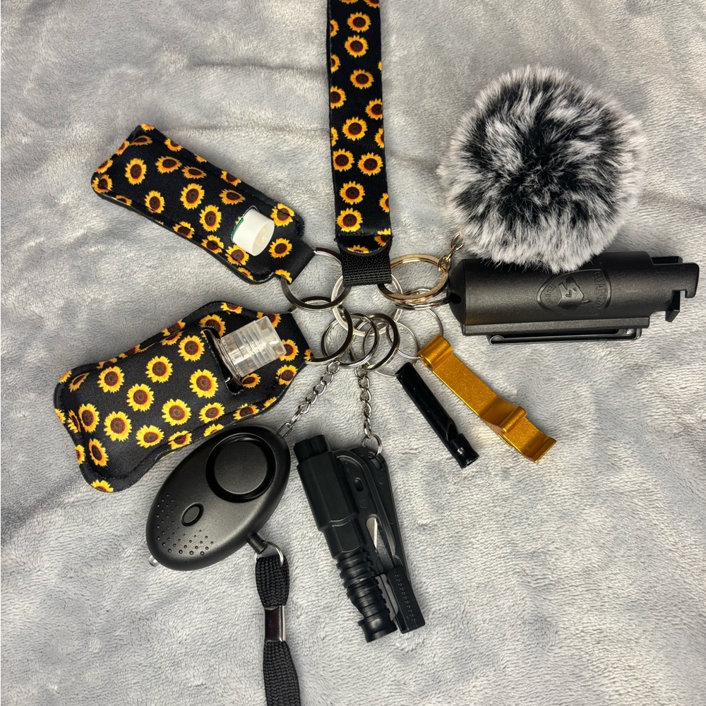 Sunflower Patterned Women's Keychain Set